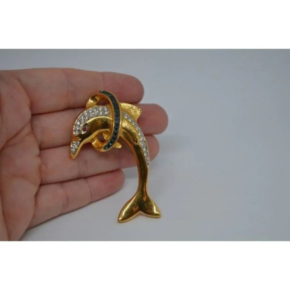 Vintage Butler  Dolphin with Hoop Costume Jewelry Brooch - Picture 2 of 8